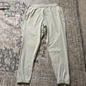 Lululemon Surge Joger XL tan